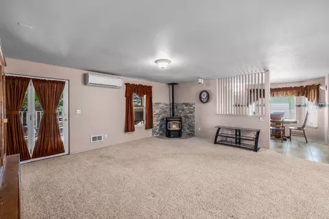 65105 85th Pl, Bend, OR 97703 photo 13