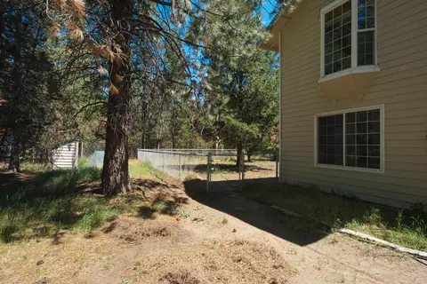 52276 Lechner Ln, La Pine, OR 97739 photo 10