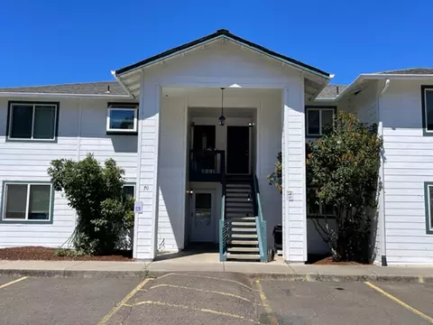 70 Dion Ct #3, Shady Cove, OR 97539