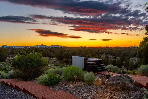 Exterior - 23555 Rickard Rd, Bend, OR 97702 photo 1 of 10
