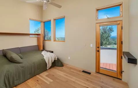 Bedroom - 23555 Rickard Rd, Bend, OR 97702 photo 4 of 4