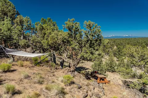 View/Area - 23555 Rickard Rd, Bend, OR 97702 photo 4 of 8