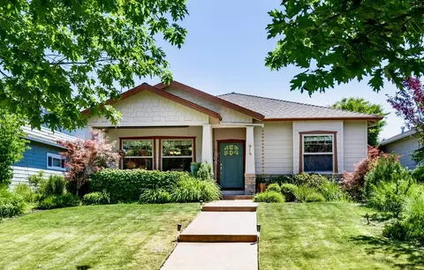 914 Kestrel Pkwy, Ashland, OR 97520