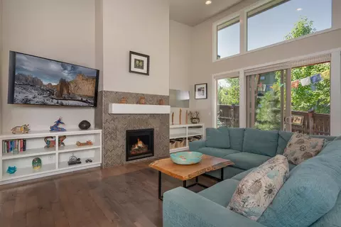 63149 Iner Loop, Bend, OR 97701 photo 12