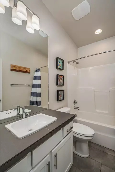 63149 Iner Loop, Bend, OR 97701 photo 20