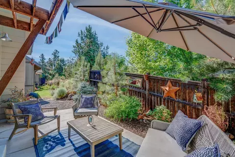 63149 Iner Loop, Bend, OR 97701 photo 23
