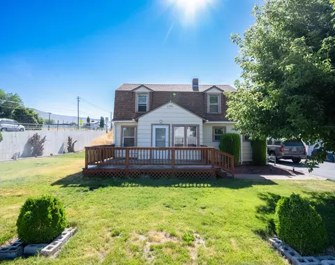 1705 Burns St, Klamath Falls, OR 97603