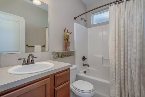63387 Lamoine Ln, Bend, OR 97701 photo 21
