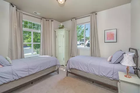 63387 Lamoine Ln, Bend, OR 97701 photo 19