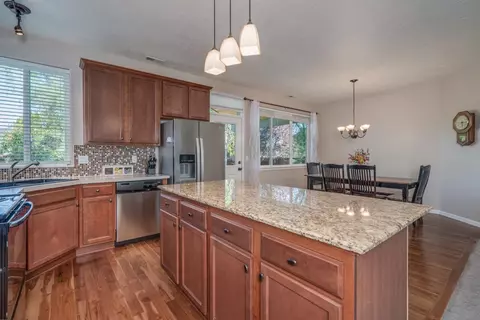 63387 Lamoine Ln, Bend, OR 97701 photo 10