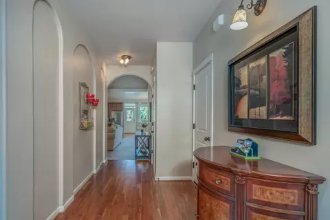 63387 Lamoine Ln, Bend, OR 97701 photo 4