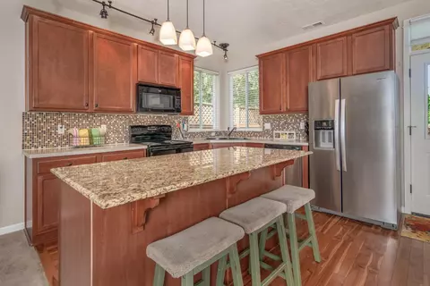 63387 Lamoine Ln, Bend, OR 97701 photo 12