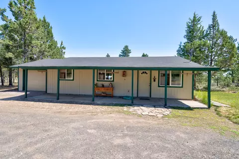 67160 Harrington Loop Rd, Bend, OR 97703