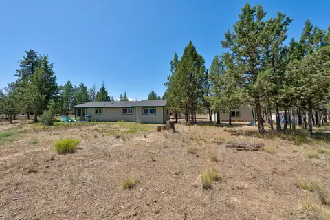 67160 Harrington Loop Rd, Bend, OR 97703 photo 19