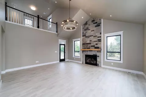 62806 Montara Dr, Bend, OR 97701 photo 36