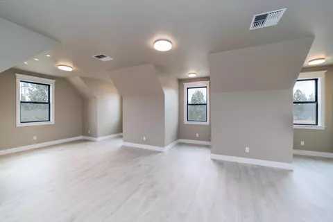 62806 Montara Dr, Bend, OR 97701 photo 90