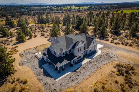 62806 Montara Dr, Bend, OR 97701 photo 107