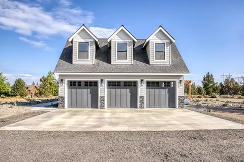 62806 Montara Dr, Bend, OR 97701 photo 15