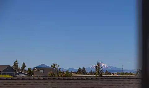 63138 Pikes Ct, Bend, OR 97701 photo 34