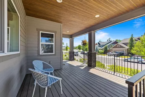 63138 Pikes Ct, Bend, OR 97701 photo 4
