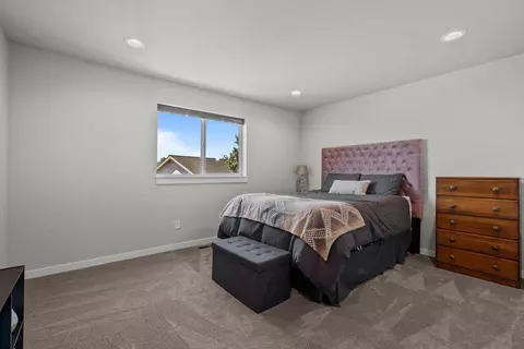 63138 Pikes Ct, Bend, OR 97701 photo 24