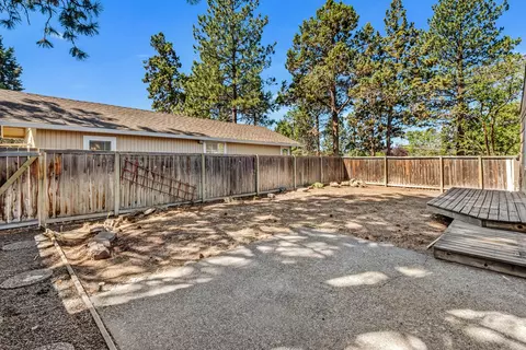 719 NE Penn Ave, Bend, OR 97701 photo 22