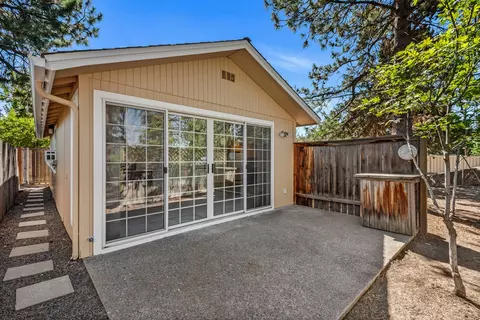 719 NE Penn Ave, Bend, OR 97701 photo 23
