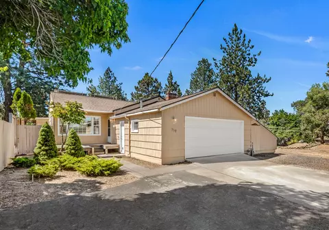 719 NE Penn Ave, Bend, OR 97701 photo 4