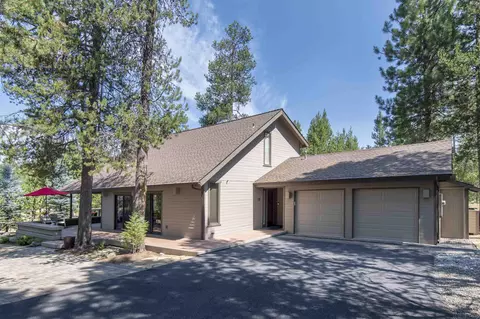 57897 Blue Grouse Ln #15, Sunriver, OR 97707