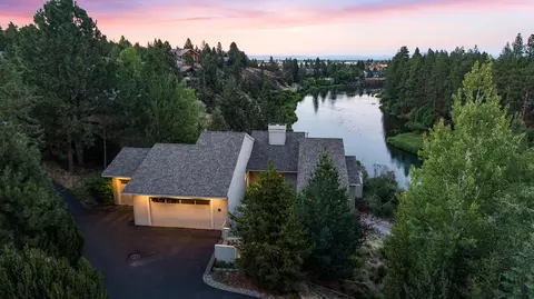 2554 NW 1st St, Bend, OR 97703