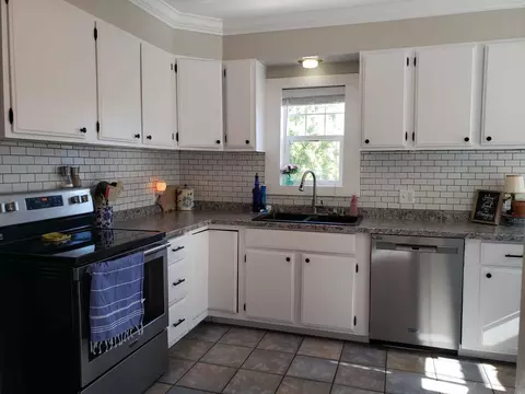 313 E Main St, John Day, OR 97845 photo 3