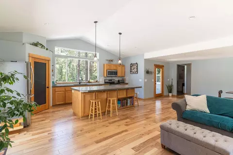 2408 Stringer Gap Rd, Grants Pass, OR 97527 photo 7