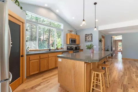 2408 Stringer Gap Rd, Grants Pass, OR 97527 photo 9