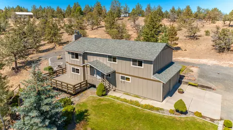 Other - 1896 SE Hoffman Dr, Madras, OR 97741 photo 2 of 13