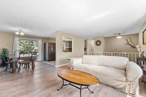 Other - 1896 SE Hoffman Dr, Madras, OR 97741 photo 5 of 13