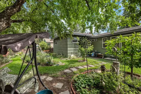 643 NE 10th St, Bend, OR 97701 photo 24