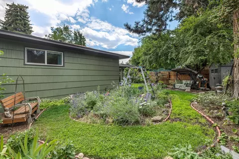 643 NE 10th St, Bend, OR 97701 photo 25