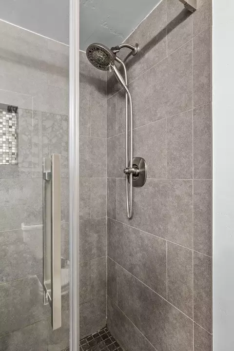 643 NE 10th St, Bend, OR 97701 photo 18