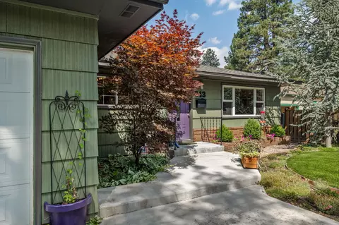 643 NE 10th St, Bend, OR 97701 photo 29