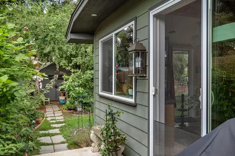 643 NE 10th St, Bend, OR 97701 photo 28