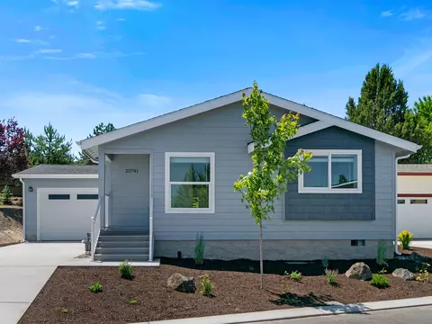 20741 My Longest Way Dr, Bend, OR 97701