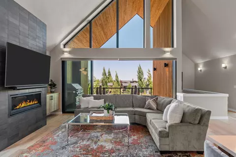 61282 Meeks Trl, Bend, OR 97702 photo 5