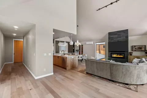 61282 Meeks Trl, Bend, OR 97702 photo 23