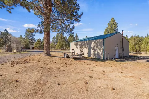 1675 Bronco Ln, Chiloquin, OR 97624 photo 9