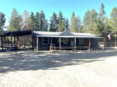 11849 Larchwood Dr, La Pine, OR 97739