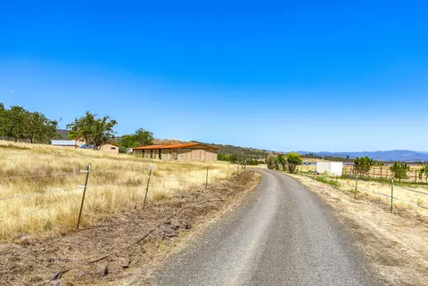 3280 E Antelope Rd, Eagle Point, OR 97524 photo 32
