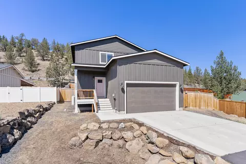64573 Wood Ave, Bend, OR 97703