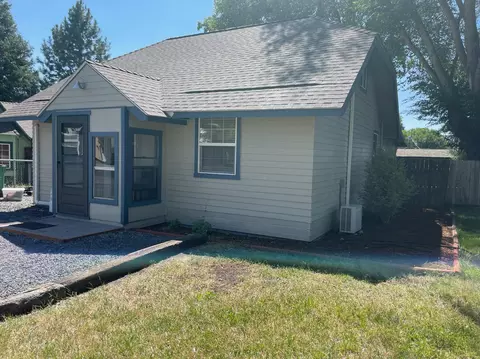 2100 Hope St, Klamath Falls, OR 97603