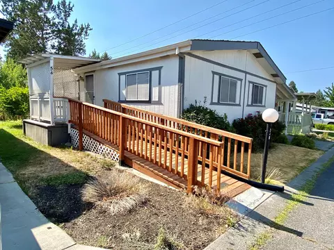 1001 SE 15th St #54, Bend, OR 97702