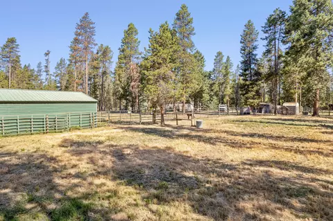 15431 Emerald Dr, La Pine, OR 97739 photo 28